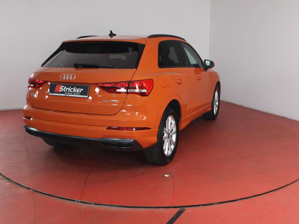 Audi Q3 2022 г. Оранжевый, пробег 40707 км