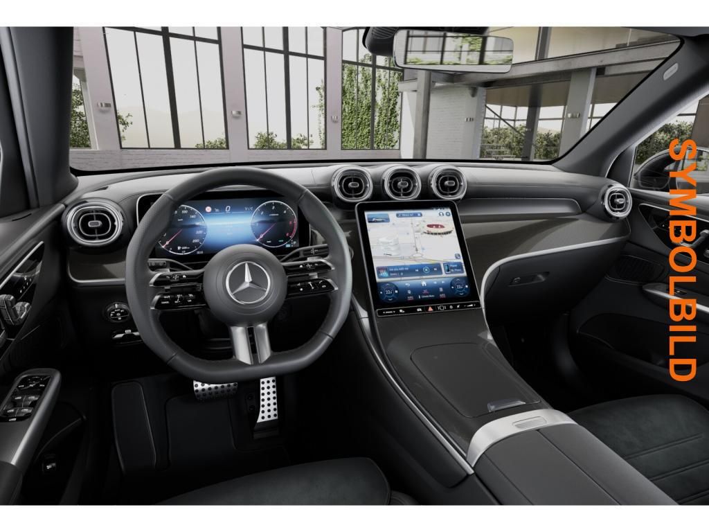 Mercedes-Benz GLC 220 2025 г. Чёрный, пробег 10350 км