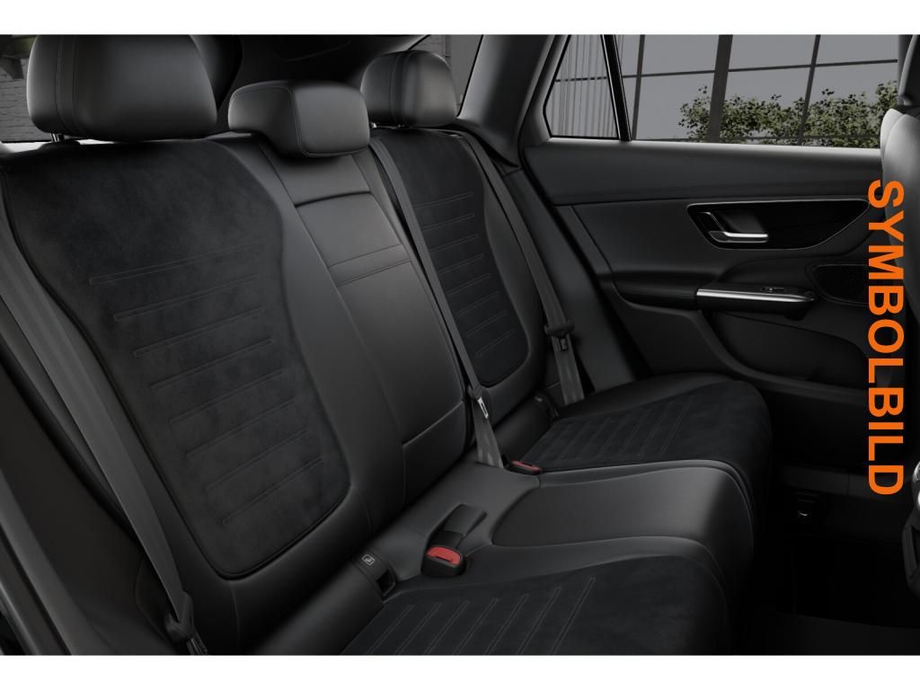 Mercedes-Benz GLC 220 2025 г. Чёрный, пробег 10350 км