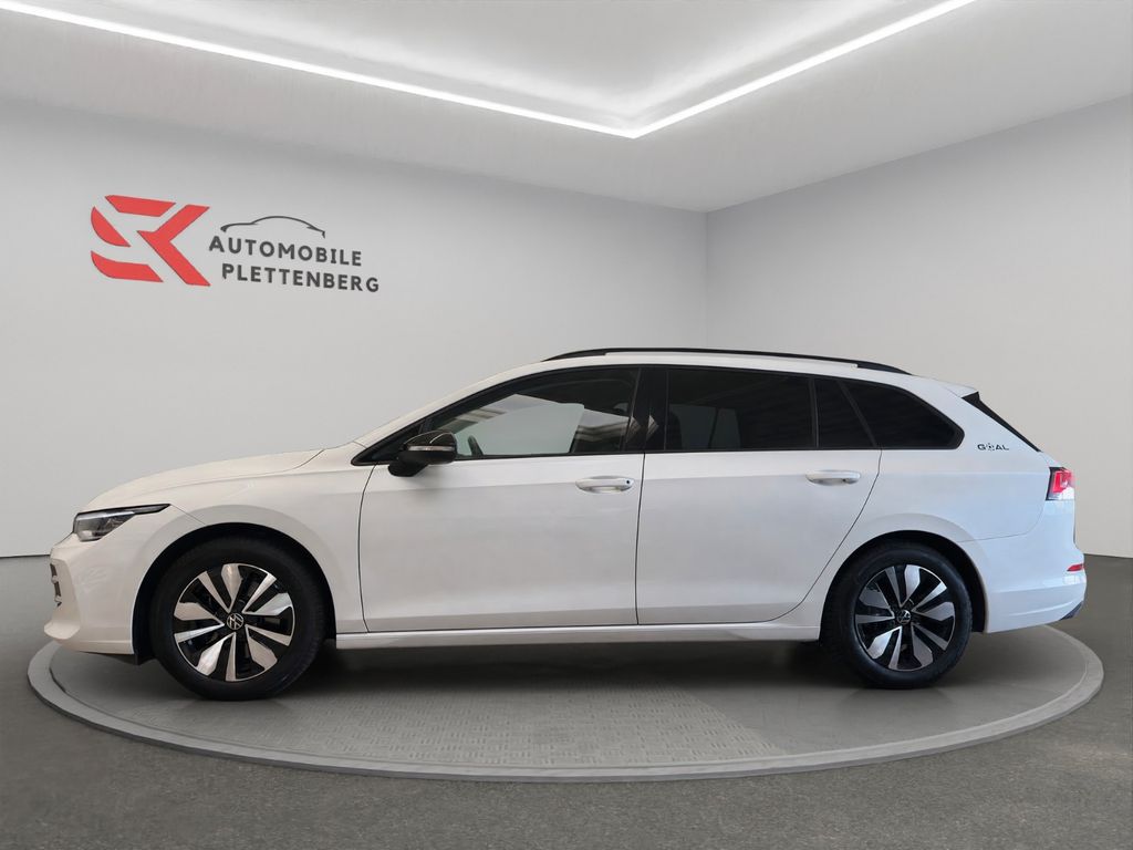 Volkswagen Golf 2025 г. Белый, пробег 20600 км