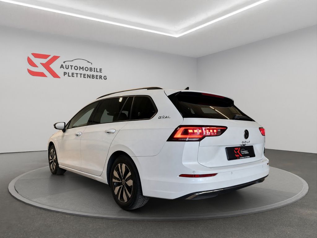 Volkswagen Golf 2025 г. Белый, пробег 20600 км