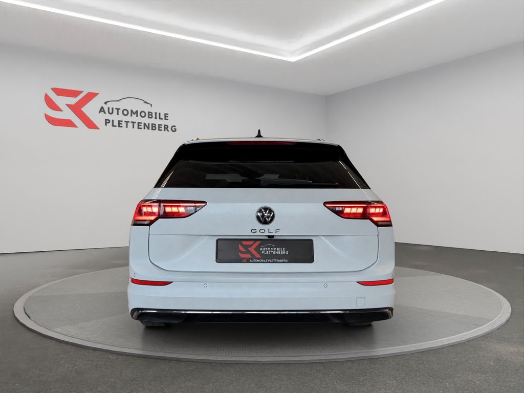 Volkswagen Golf 2025 г. Белый, пробег 20600 км
