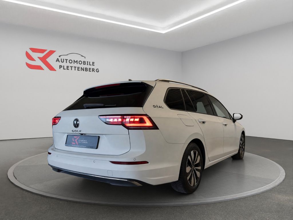 Volkswagen Golf 2025 г. Белый, пробег 20600 км