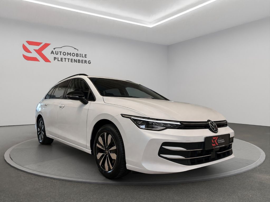 Volkswagen Golf 2025 г. Белый, пробег 20600 км