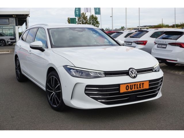 Volkswagen PASSAT VARIANT 2025 г. Белый, пробег 34500 км