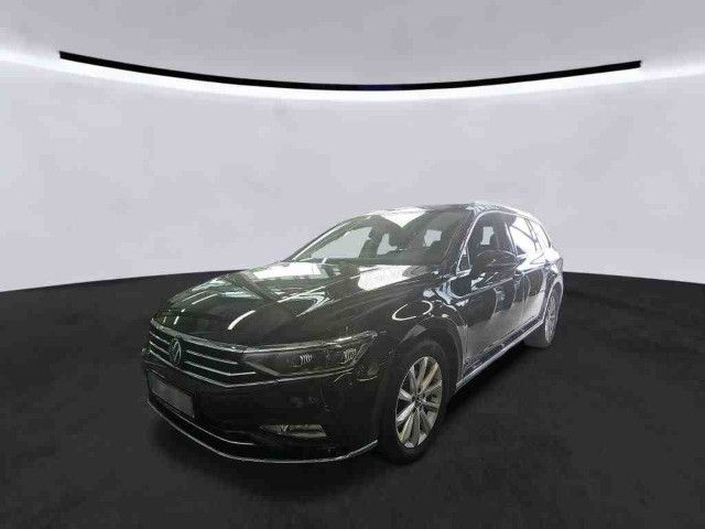 Volkswagen PASSAT VARIANT 2023 г. Чёрный, пробег 41483 км