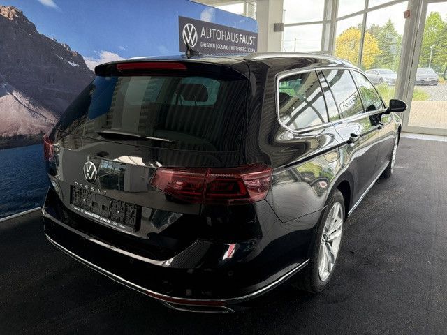 Volkswagen PASSAT VARIANT 2023 г. Чёрный, пробег 53495 км