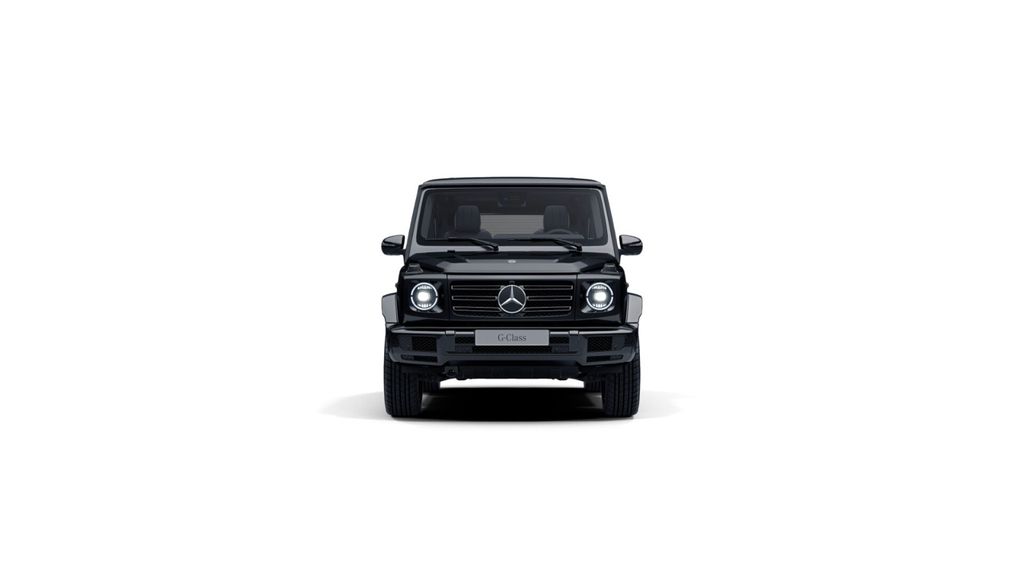 Mercedes-Benz G 500 2023 г. Чёрный, пробег 15800 км