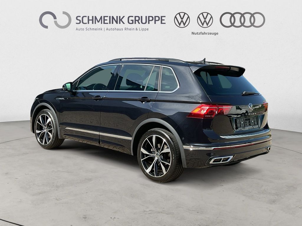 Volkswagen Tiguan 2023 г. Чёрный, пробег 26064 км