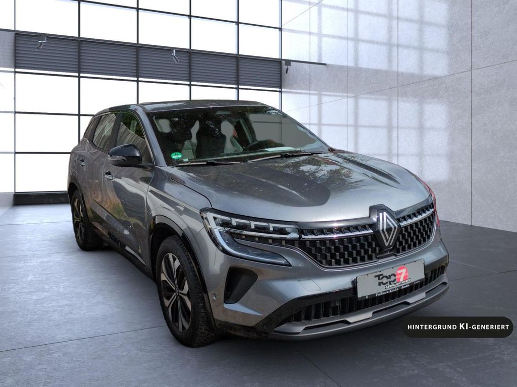 Renault Austral 2023 г. Серебристый, пробег 52958 км
