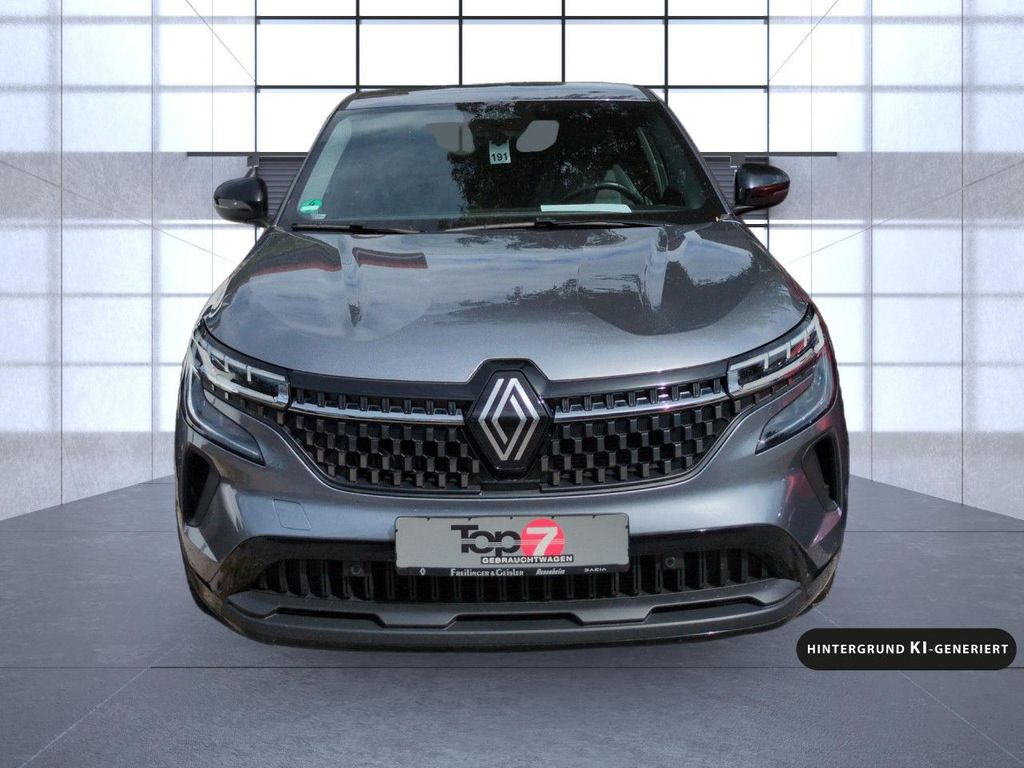 Renault Austral 2023 г. Серебристый, пробег 52958 км