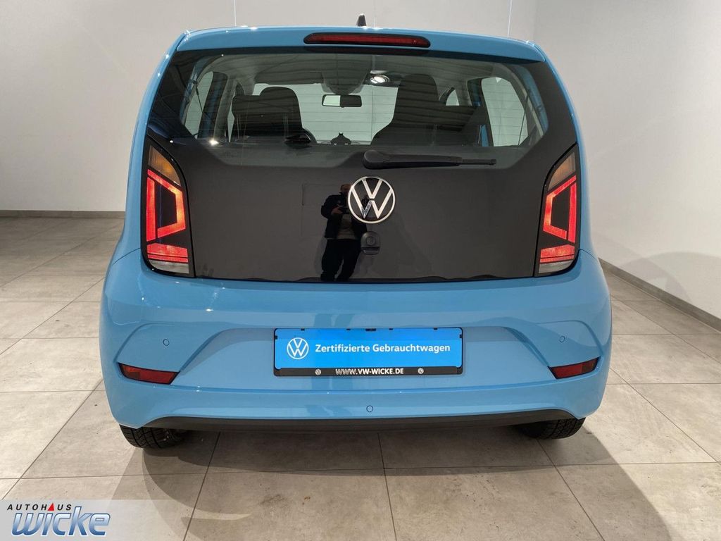 Volkswagen up! 2022 г. Синий, пробег 55546 км