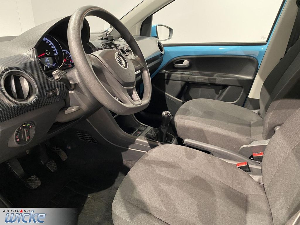 Volkswagen up! 2022 г. Синий, пробег 55546 км