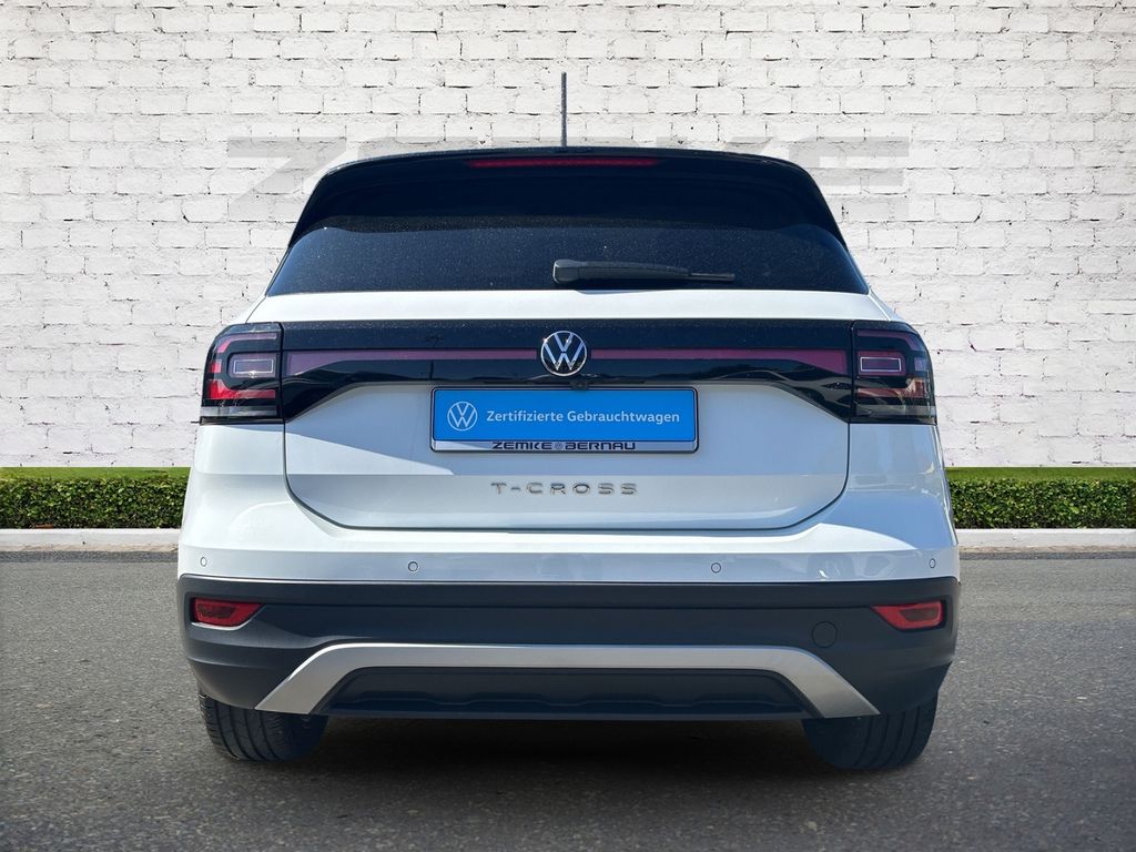 Volkswagen T-Cross 2022 г. Белый, пробег 42108 км