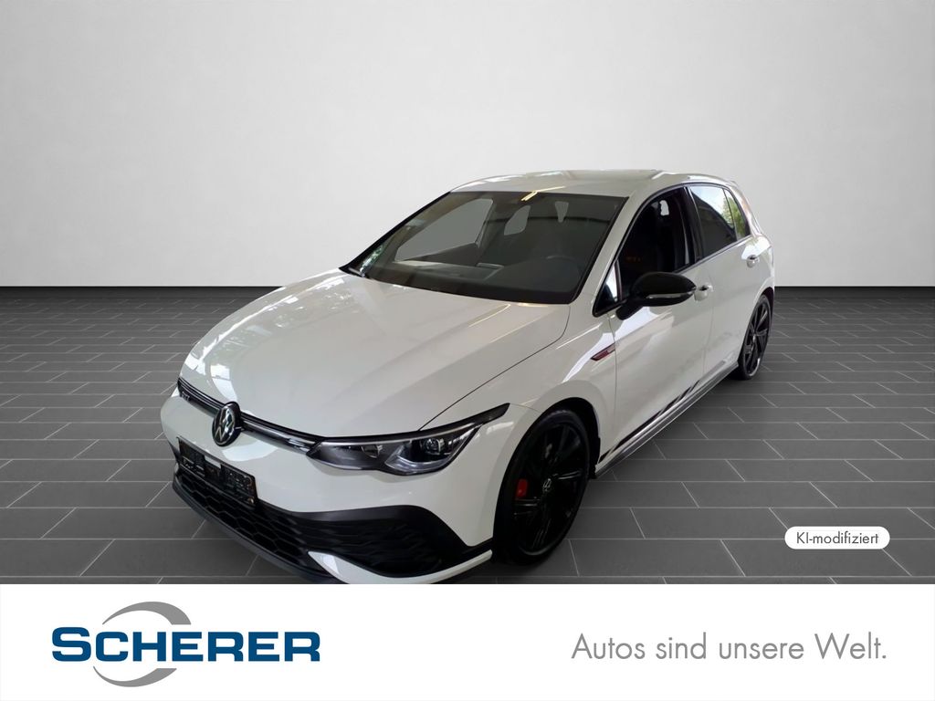 Volkswagen Golf 2023 г. Белый, пробег 21969 км