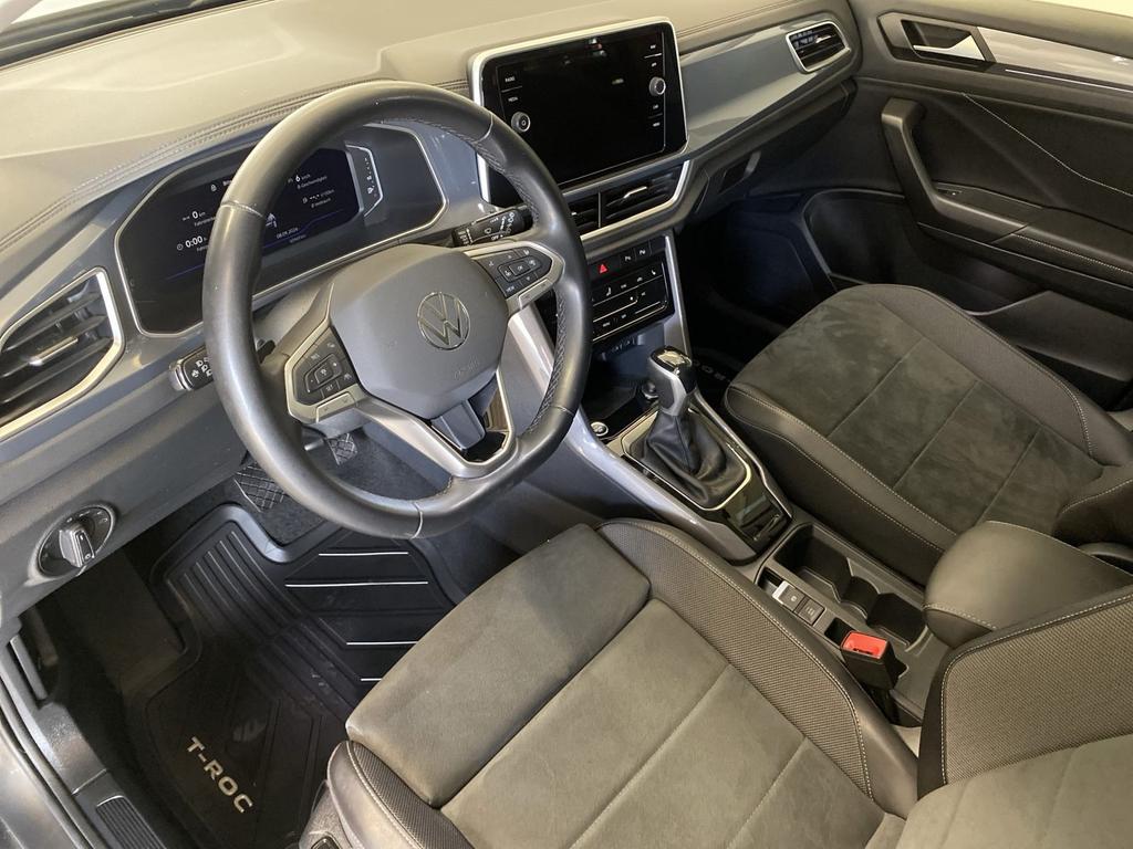 Volkswagen T-Roc 2022 г. Серый, пробег 50967 км