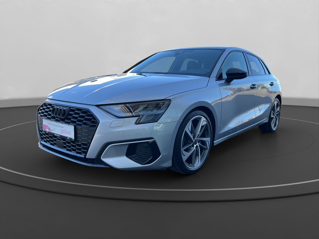 Audi A3 2023 г. Серебристый, пробег 47507 км