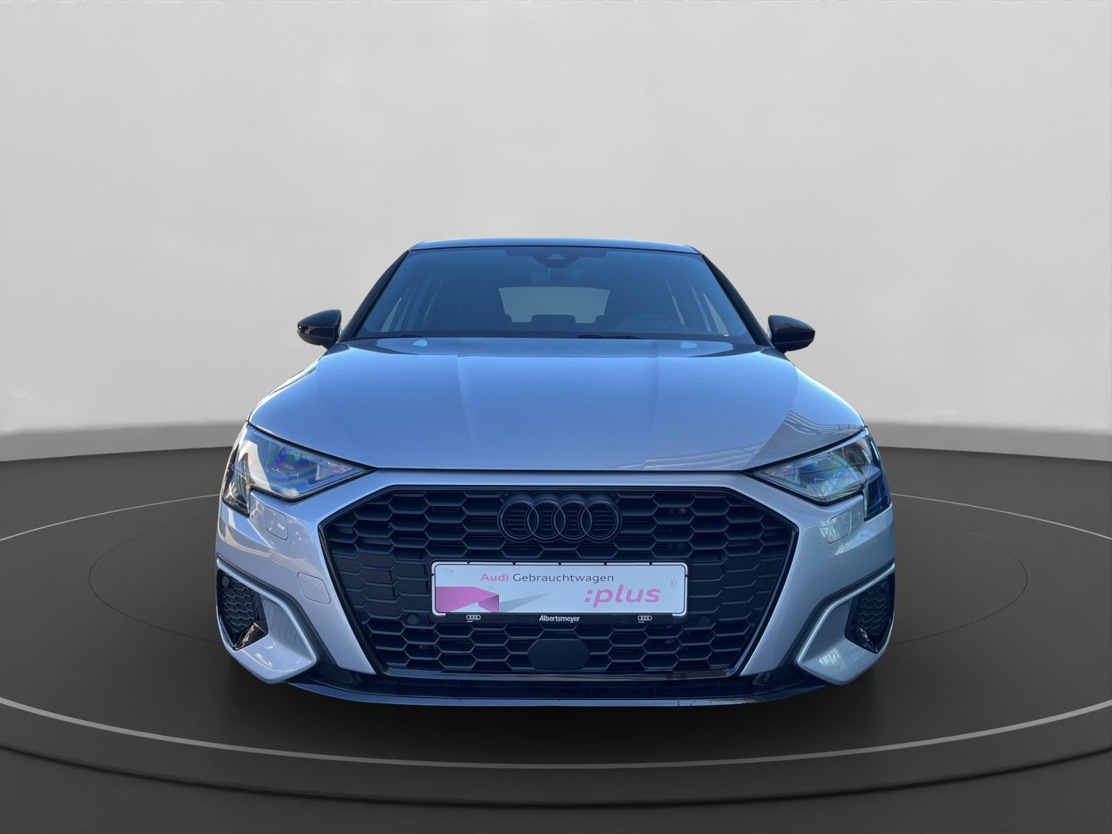 Audi A3 2023 г. Серебристый, пробег 47507 км