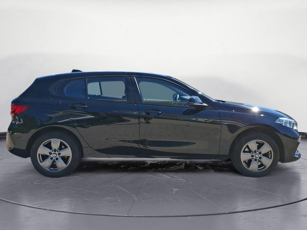 BMW 118 2023 г. Чёрный, пробег 44369 км