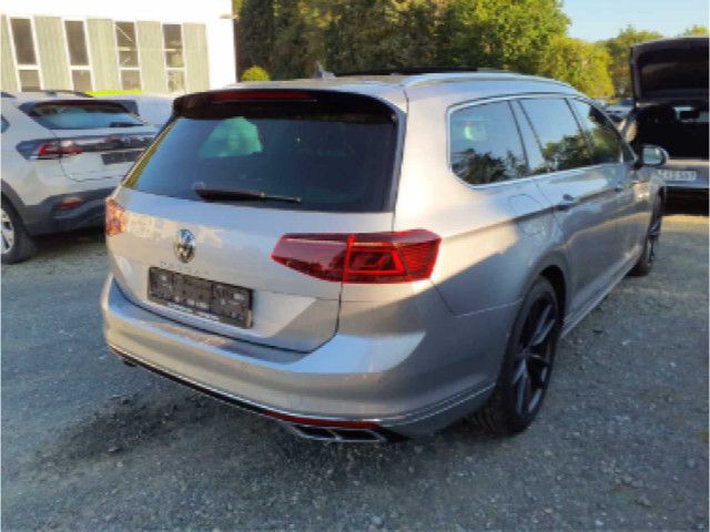 Volkswagen PASSAT VARIANT 2023 г. Серебристый, пробег 45599 км
