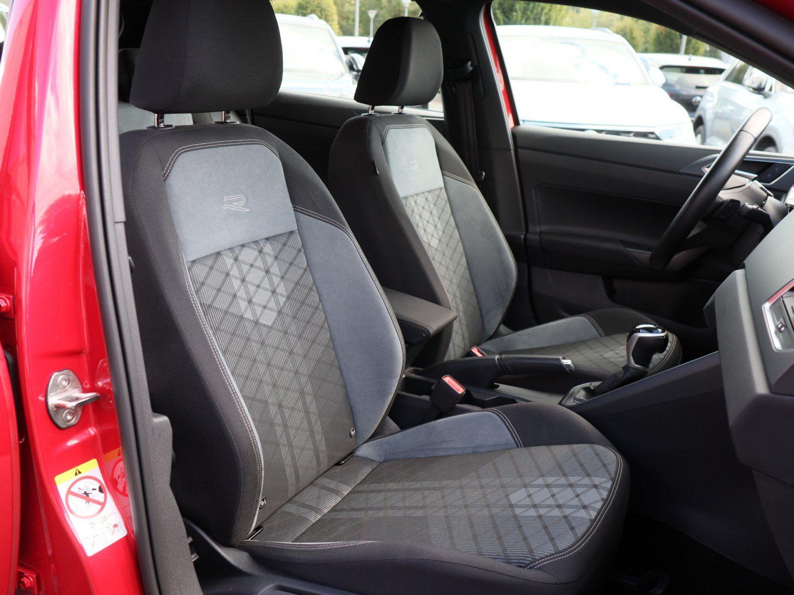 Volkswagen Polo 2024 г. Красный, пробег 37854 км