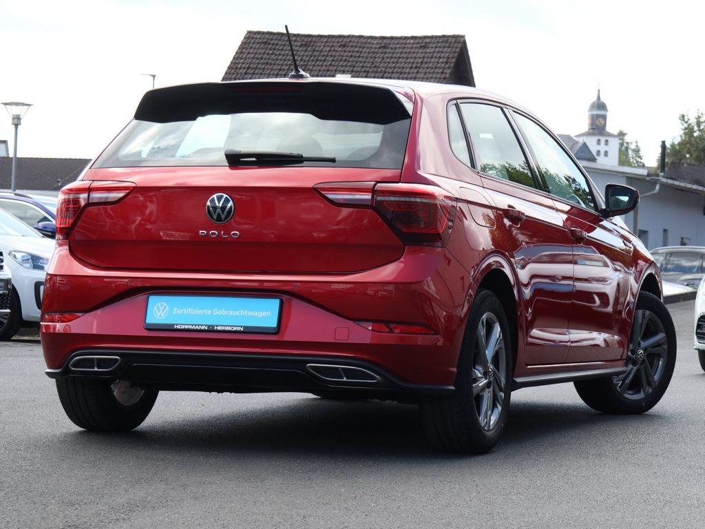 Volkswagen Polo 2024 г. Красный, пробег 37854 км