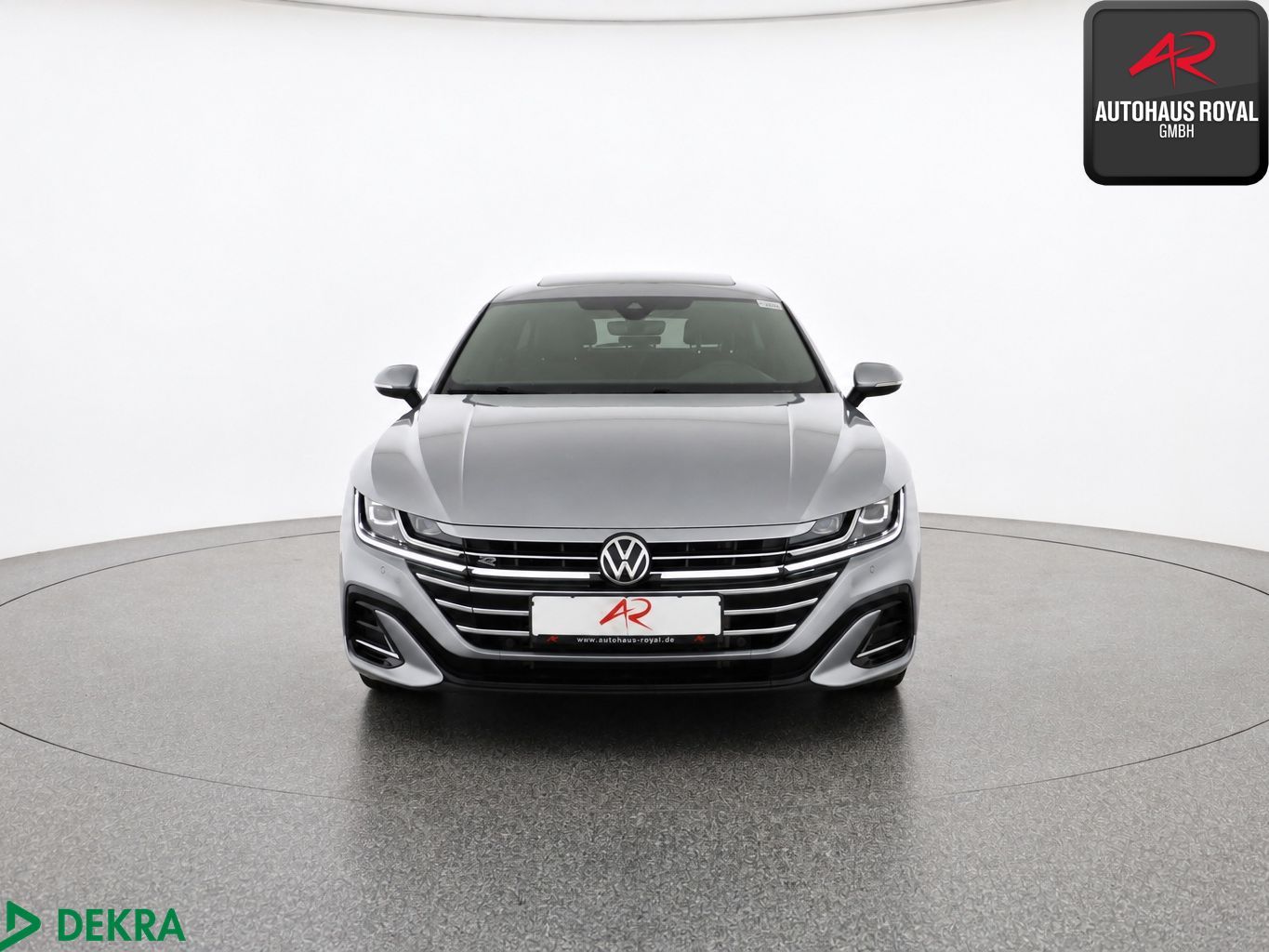 Volkswagen Arteon 2024 г. Серебристый, пробег 29657 км