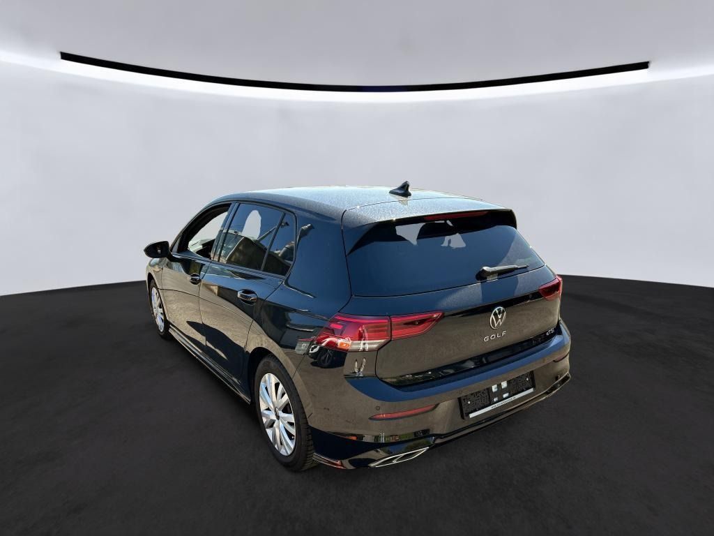 Volkswagen Golf 2024 г. Чёрный, пробег 13513 км