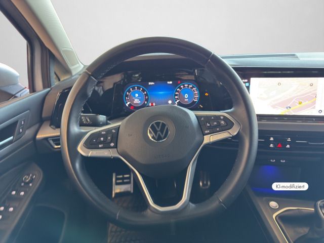 Volkswagen Golf 2022 г. Серебристый, пробег 30426 км
