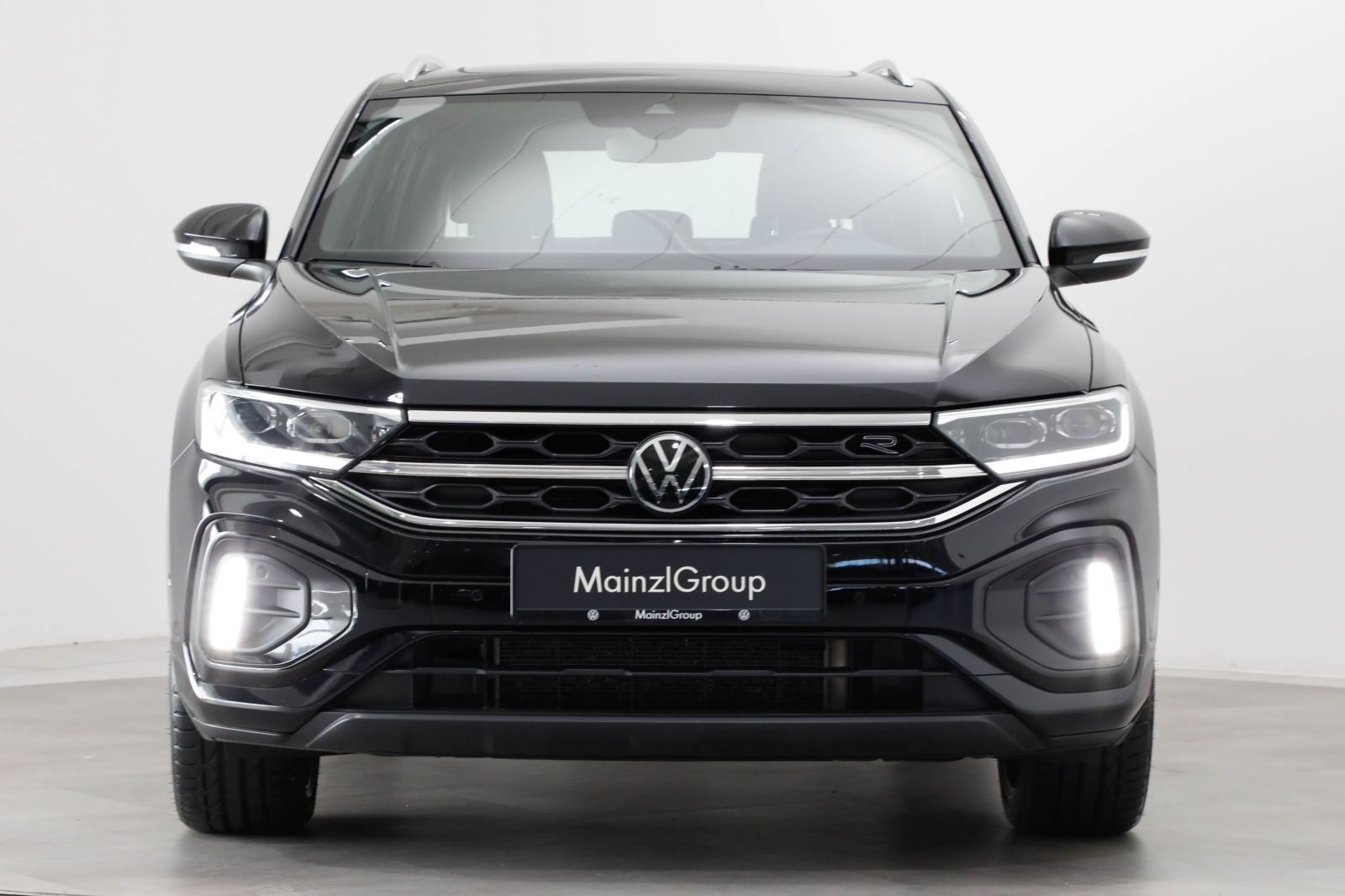 Volkswagen T-Roc 2023 г. Чёрный, пробег 59025 км
