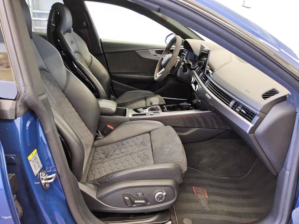 Audi RS5 2023 г. Синий, пробег 48752 км