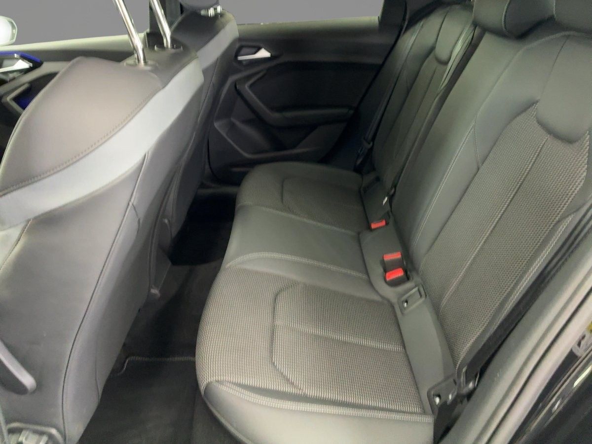 Audi A1 2023 г. Чёрный, пробег 58875 км