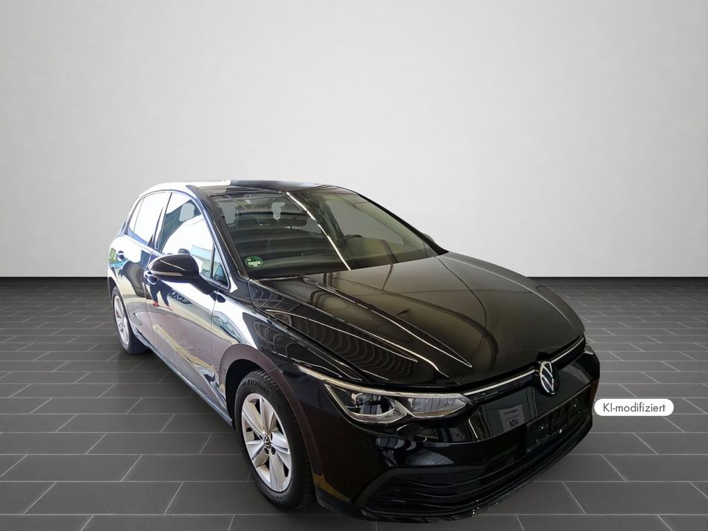 Volkswagen Golf 2023 г. Чёрный, пробег 36919 км