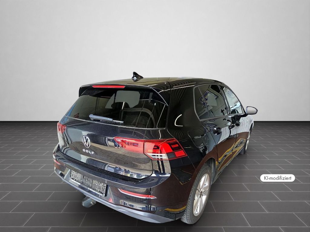 Volkswagen Golf 2023 г. Чёрный, пробег 36919 км