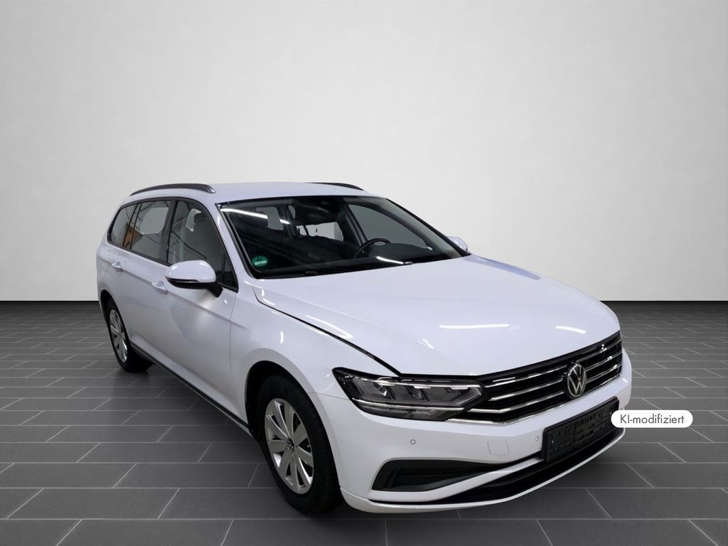 Volkswagen PASSAT VARIANT 2023 г. Белый, пробег 58009 км