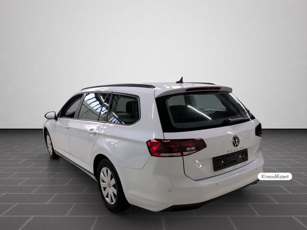 Volkswagen PASSAT VARIANT 2023 г. Белый, пробег 58009 км