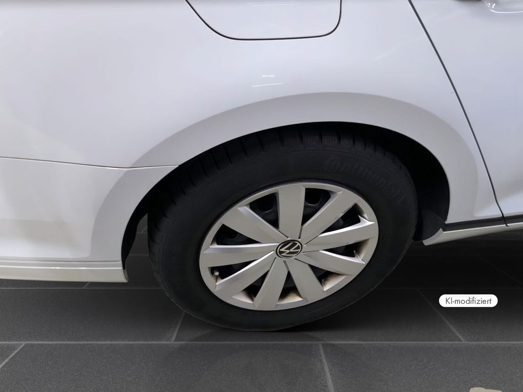 Volkswagen PASSAT VARIANT 2023 г. Белый, пробег 58009 км