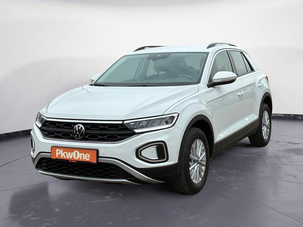 Volkswagen T-Roc 2023 г. Белый, пробег 39949 км