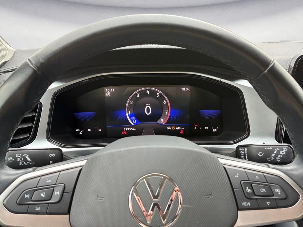 Volkswagen T-Roc 2023 г. Белый, пробег 39949 км