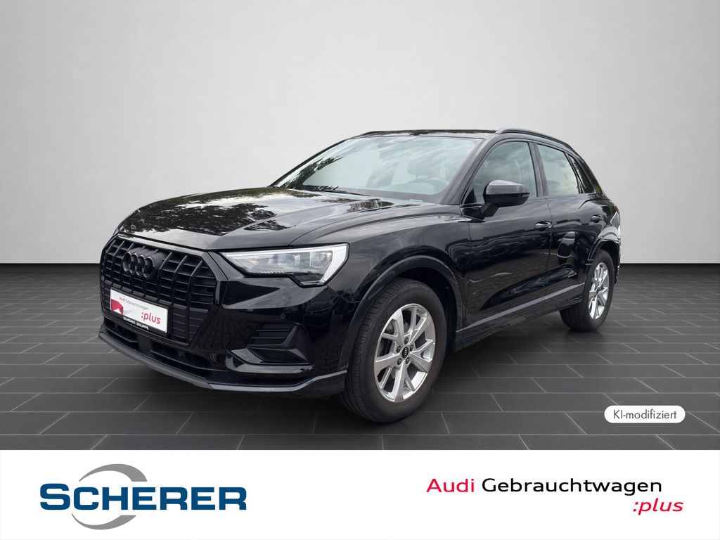 Audi Q3 2022 г. Чёрный, пробег 52482 км