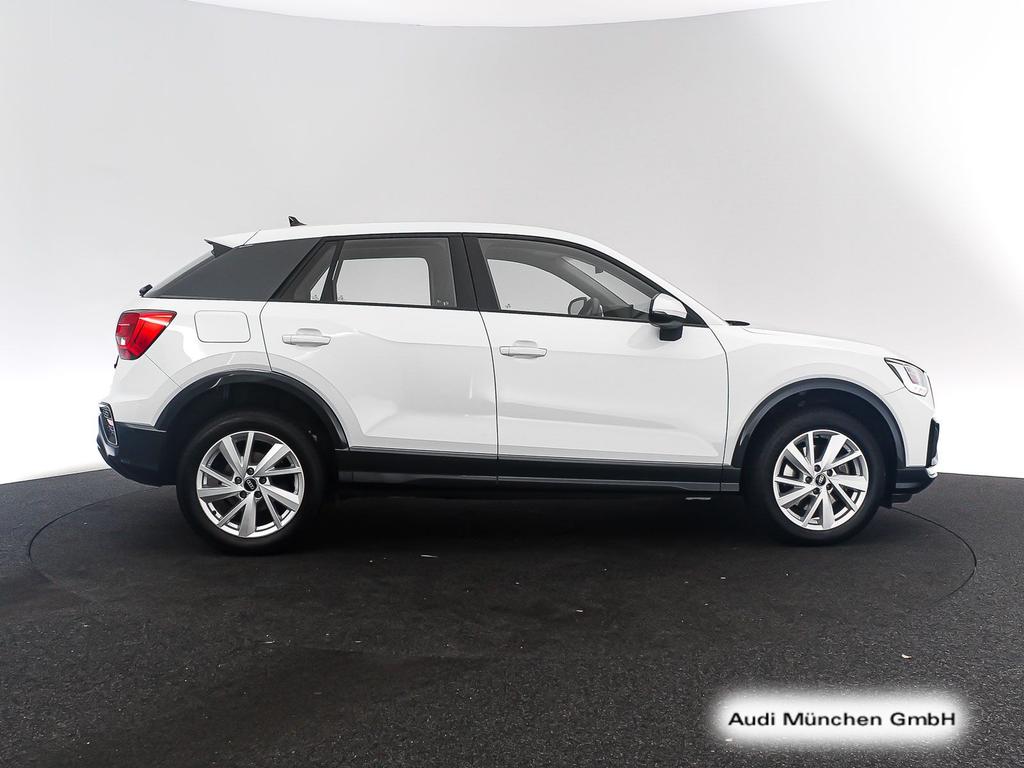 Audi Q2 2022 г. Белый, пробег 41979 км