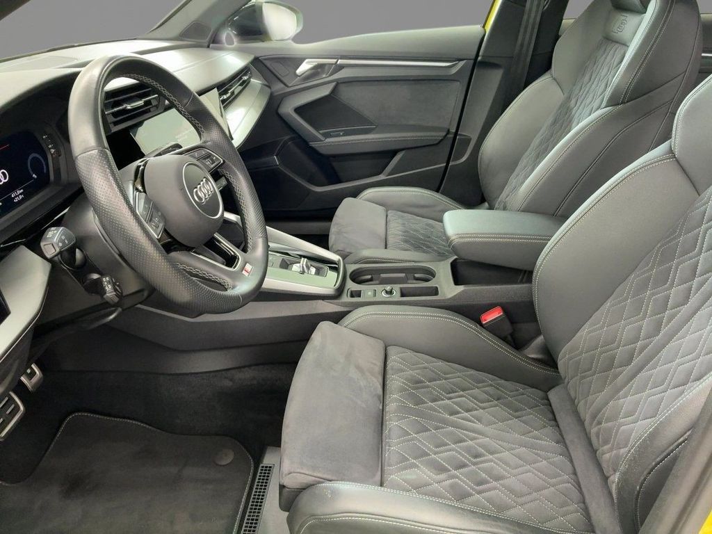 Audi A3 2022 г. Жёлтый, пробег 34525 км