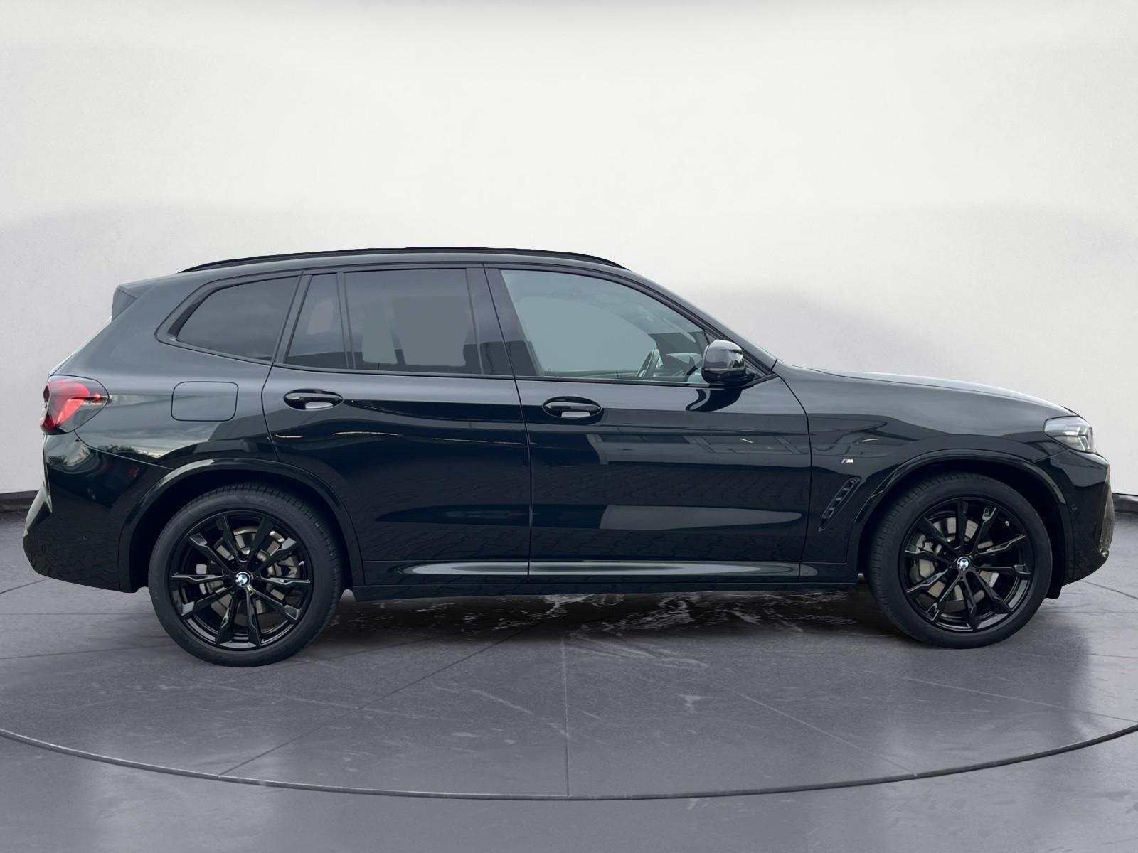 BMW X3 2024 г. Чёрный, пробег 30000 км