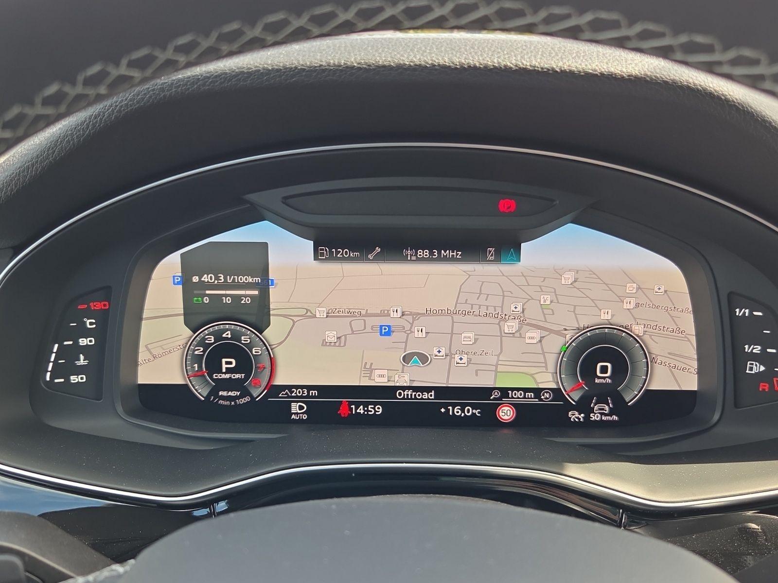 Audi Q8 2023 г. Серый, пробег 42269 км