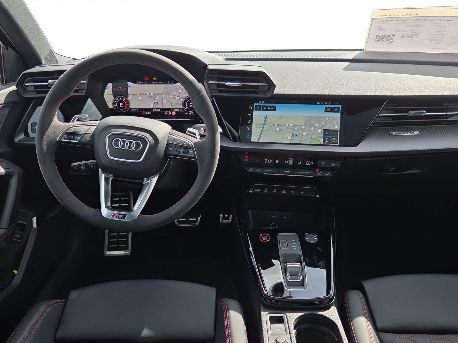 Audi RS3 2023 г. Серый, пробег 44497 км