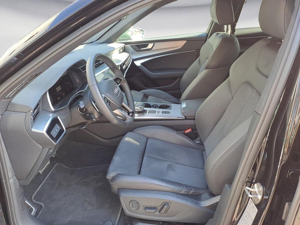 Audi S6 2024 г. Чёрный, пробег 35850 км