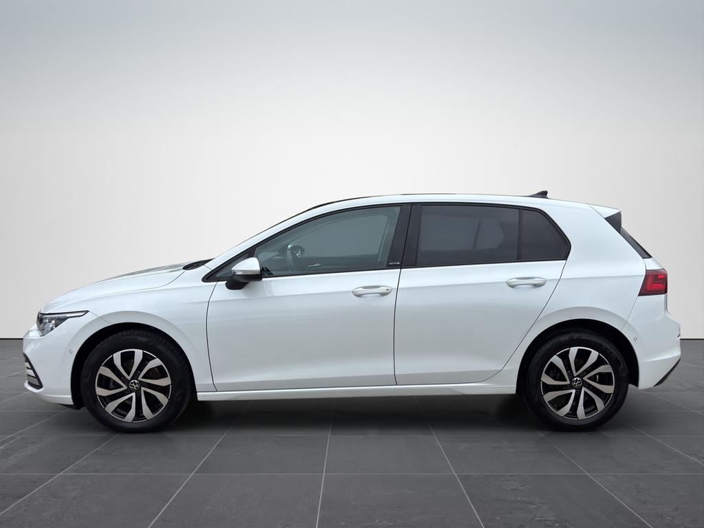 Volkswagen Golf 2022 г. Белый, пробег 56043 км