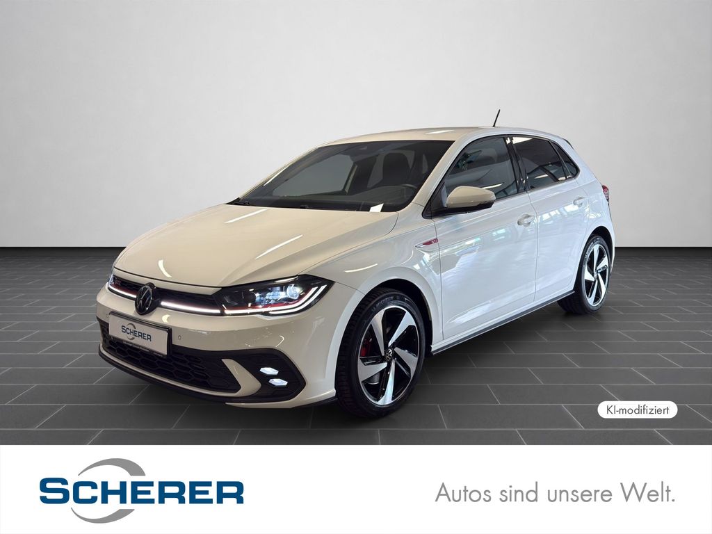 Volkswagen Polo 2023 г. Белый, пробег 33687 км