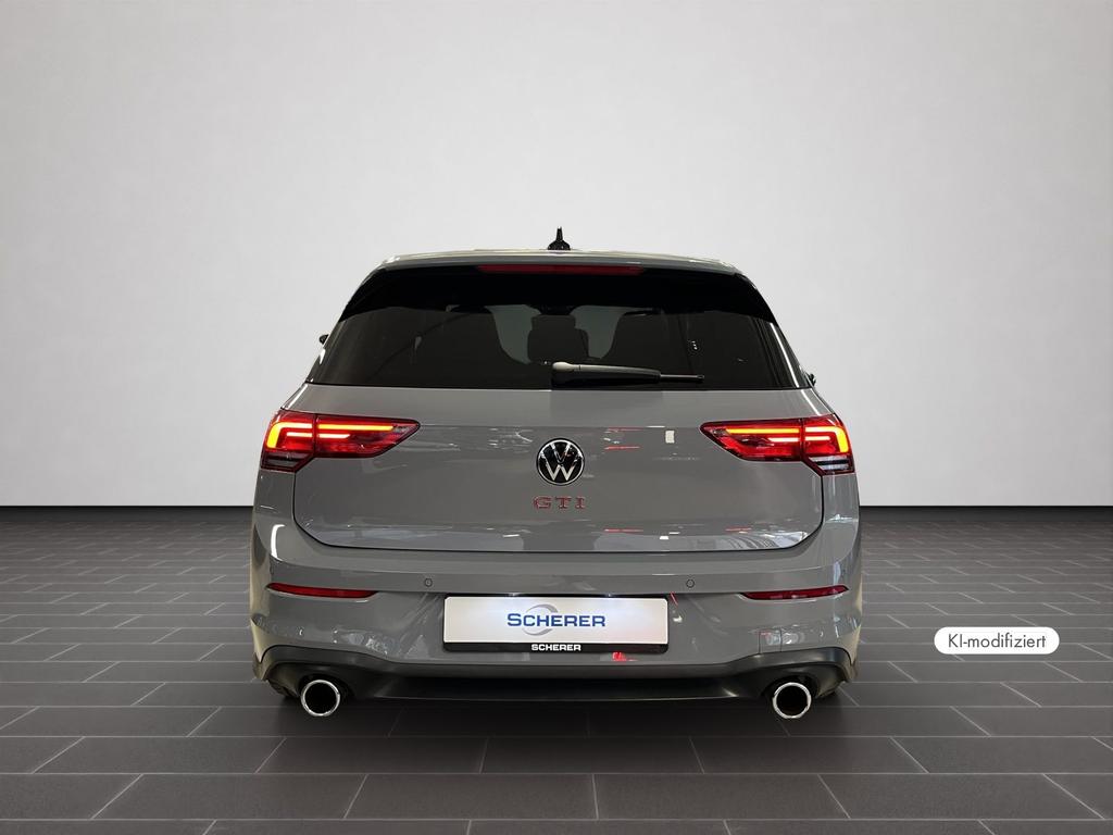 Volkswagen Golf 2023 г. Серый, пробег 34953 км