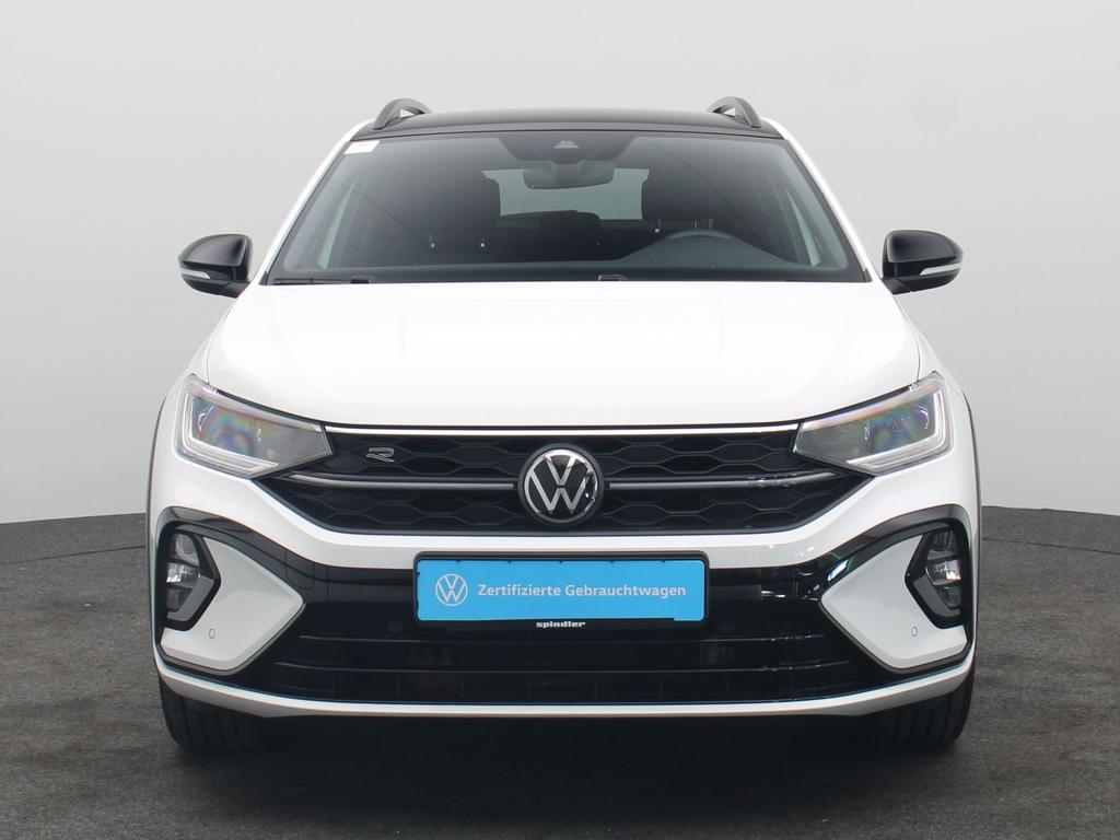 Volkswagen Taigo 2024 г. Белый, пробег 43102 км